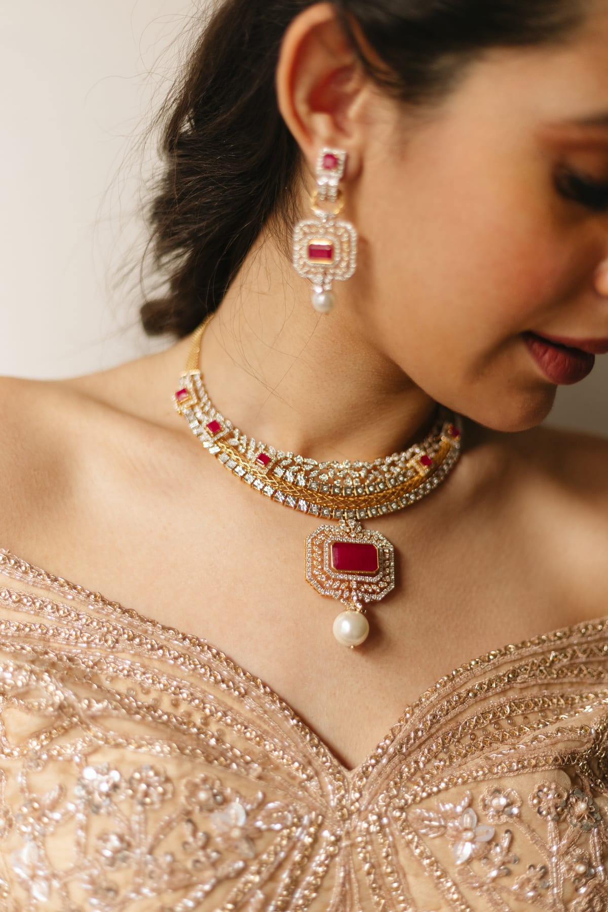 Bridal jewellery -- Santosh Kumar Sarraf & Son