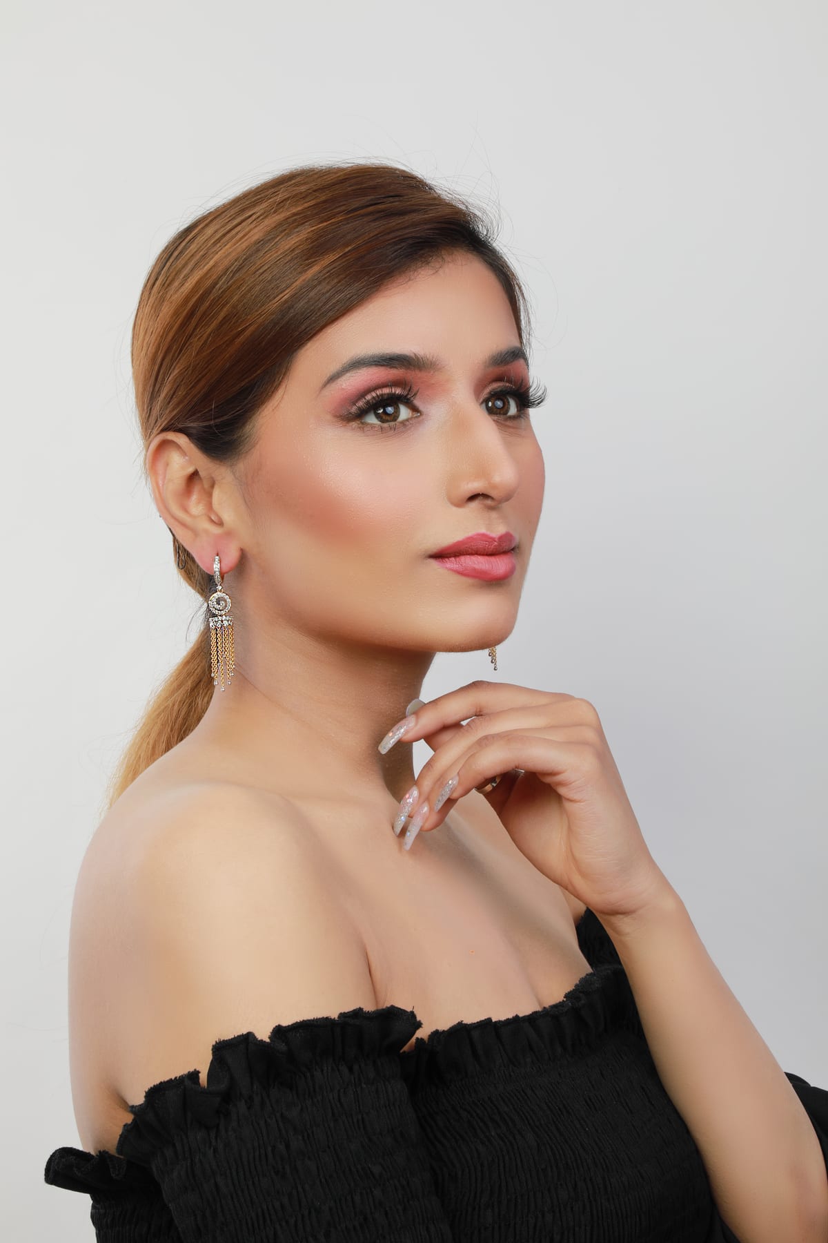 Diamond earring -- Santosh Kumar Sarraf & Son