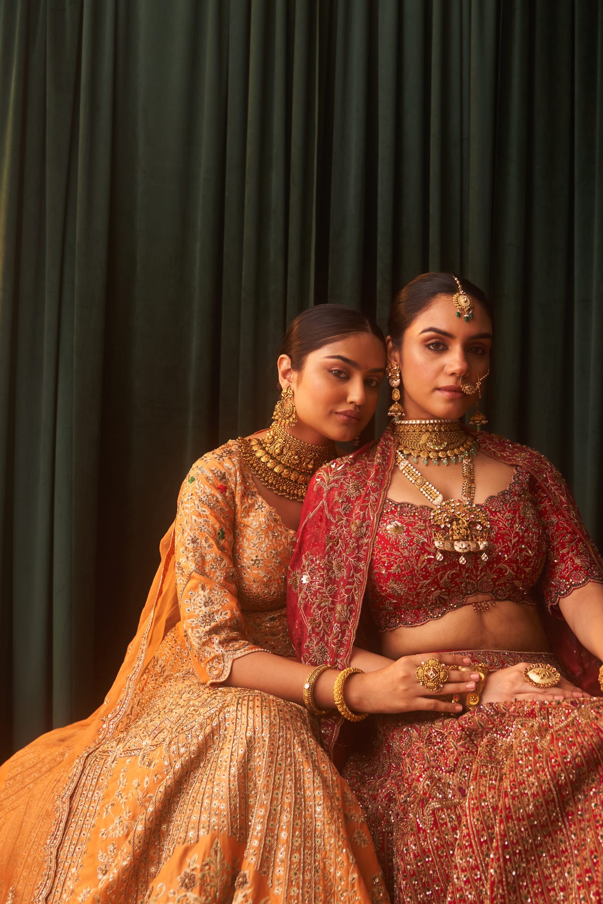Gold jewellery -- Santosh Kumar Sarraf & Son